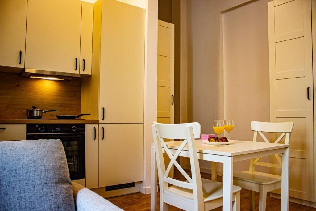 Mieszkanie W Centrum Warszawy Varšava Exteriér fotografie